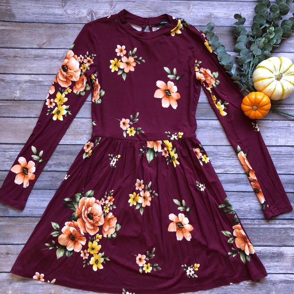 Maroon floral long sleeve mini dress.